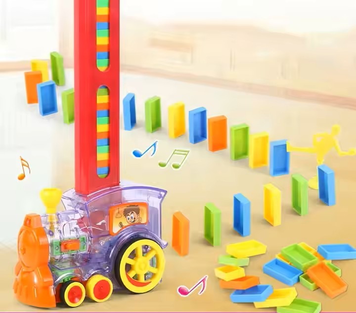 TREN DE DOMINO