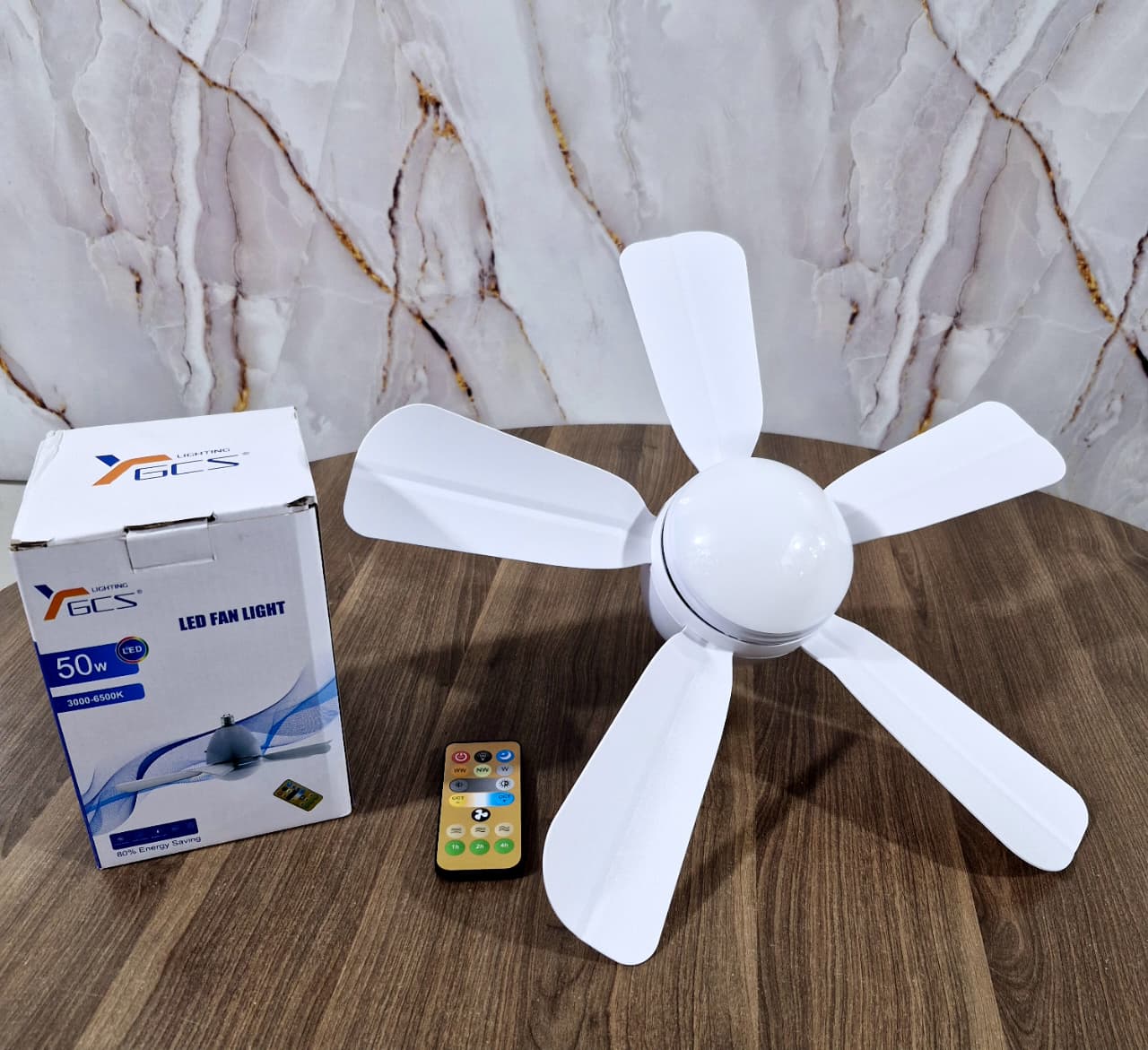 VENTILADOR DE TECHO CON FOCO
